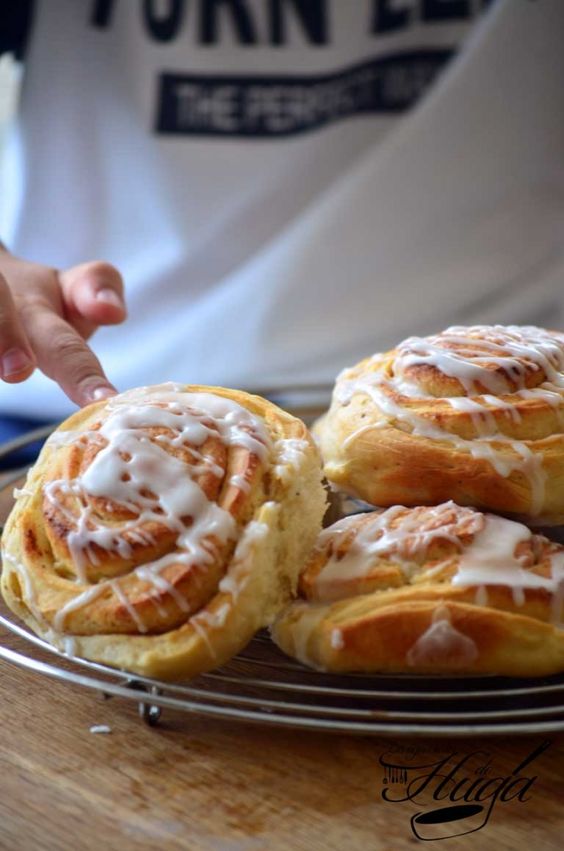 Rollos de canela o Cinnamon rolls persona